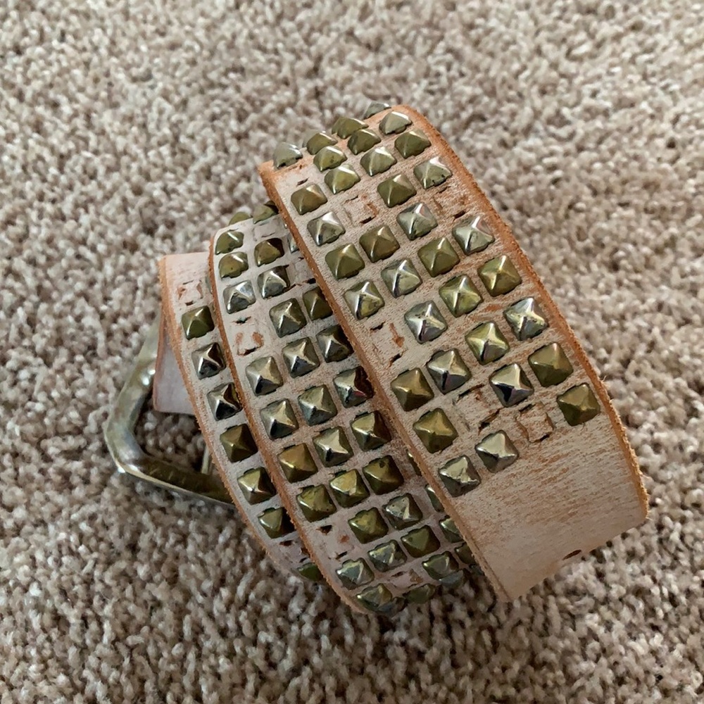 Jeff Gallea belt, size small